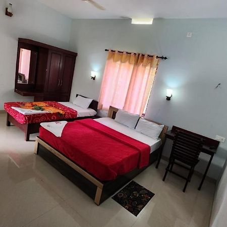 Pknhomestay Kumily Thekkady Εξωτερικό φωτογραφία
